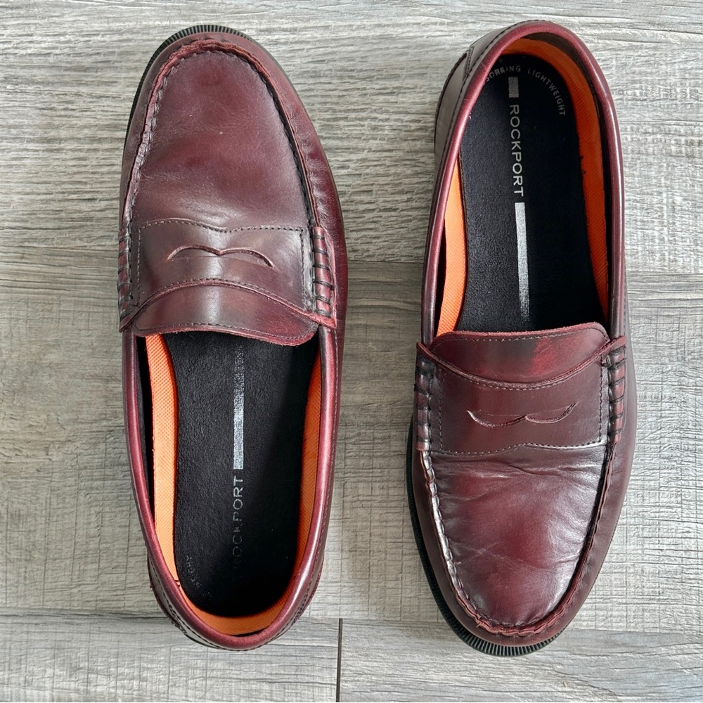 Rockport Modern Prep Penny Loafer in burgundy (size 10W)